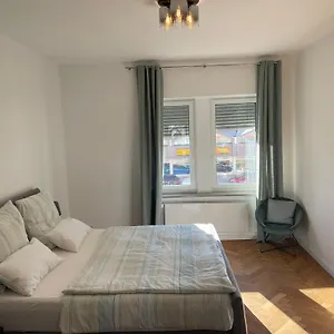 Grosse In Westend , München Deutschland